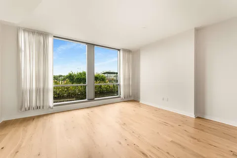 $495,000 | 900 20th Avenue South, Unit 604, Nashville, TN 37212