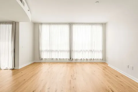 $495,000 | 900 20th Avenue South, Unit 604, Nashville, TN 37212