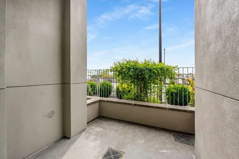 $495,000 | 900 20th Avenue South, Unit 604, Nashville, TN 37212