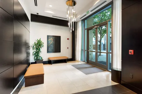 $495,000 | 900 20th Avenue South, Unit 604, Nashville, TN 37212