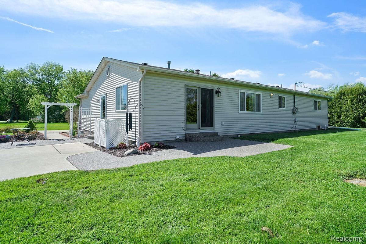 5885 Meldrum Road Casco, MI 48064 - Photo 15 of 27 meldrum ext rear.jpg