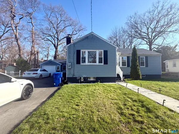 $280,000 | 75 Elizabeth Avenue, Bloomfield, CT 06002