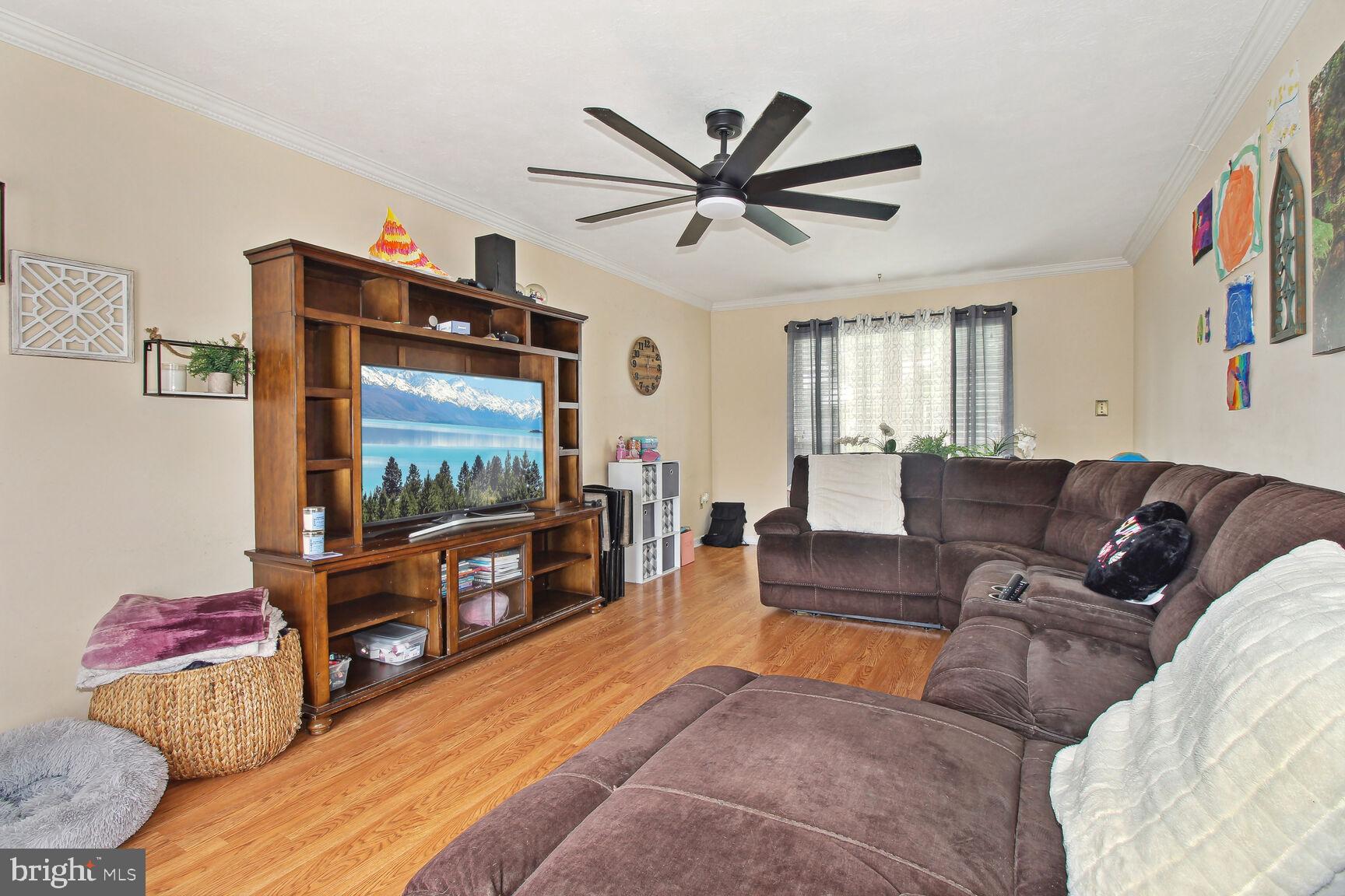 1431 Fairmount Road Hampstead, MD 21074 - Photo 9 of 26