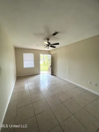 $895 | 3401 54th Avenue, Unit B, Gulfport, MS 39501