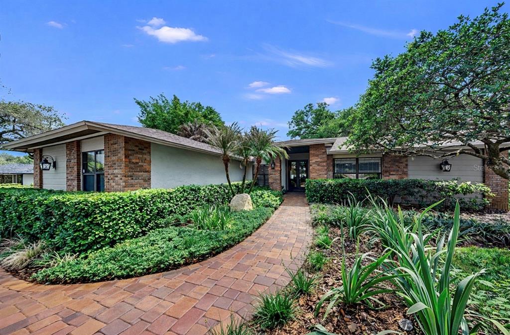 401 Penn National Road Seffner, FL 33584 - Photo 15 of 90