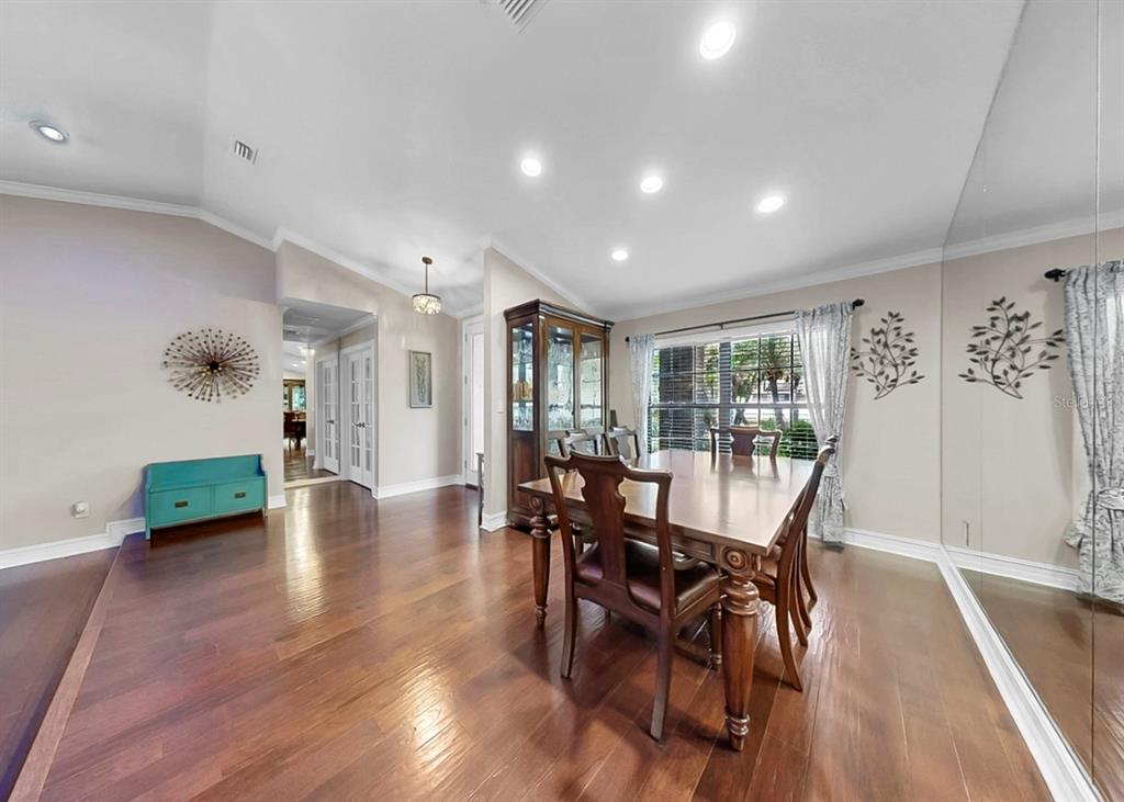 401 Penn National Road Seffner, FL 33584 - Photo 19 of 90