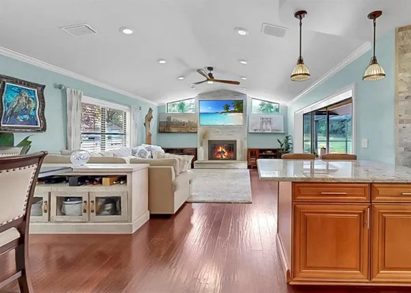 $1,199,000 | 401 Penn National Road, Seffner, FL 33584