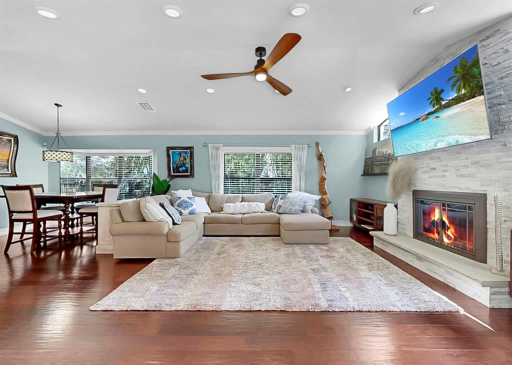 401 Penn National Road Seffner, FL 33584 - Photo 32 of 90