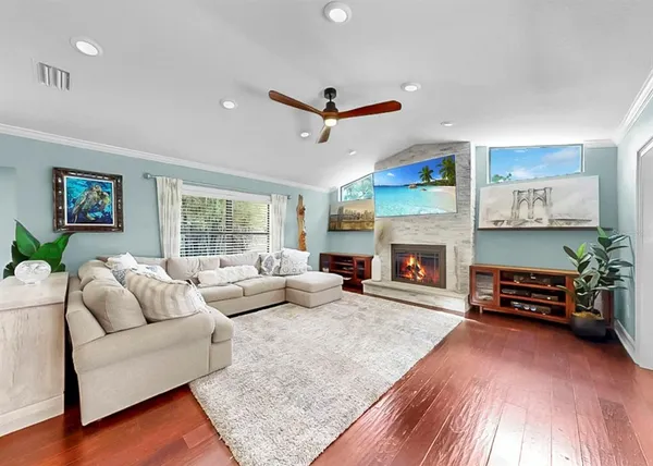 $1,199,000 | 401 Penn National Road, Seffner, FL 33584