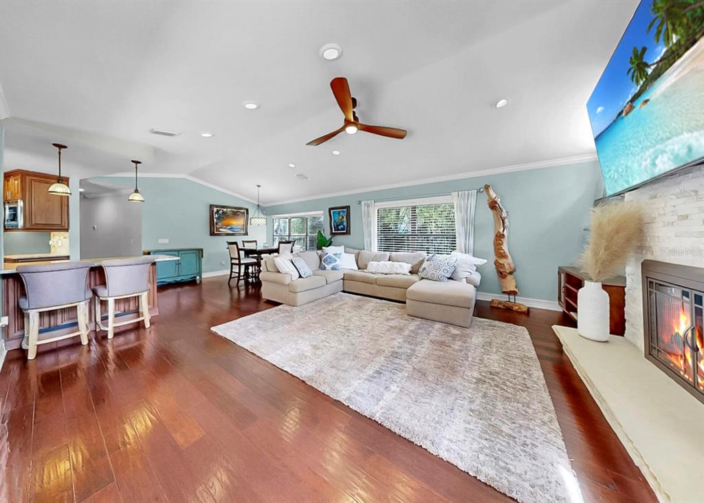 401 Penn National Road Seffner, FL 33584 - Photo 37 of 90