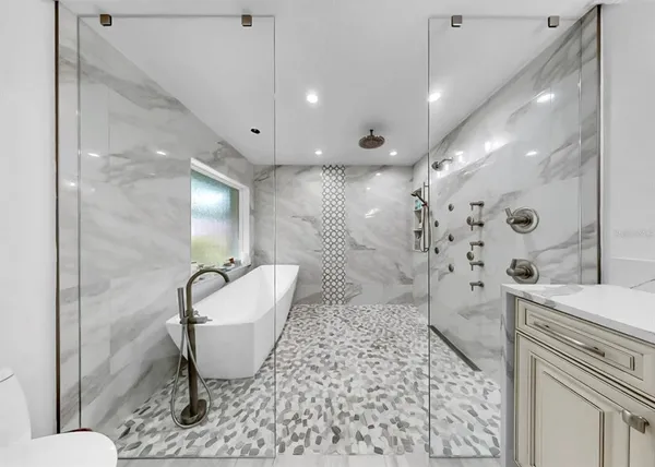 $1,199,000 | 401 Penn National Road, Seffner, FL 33584