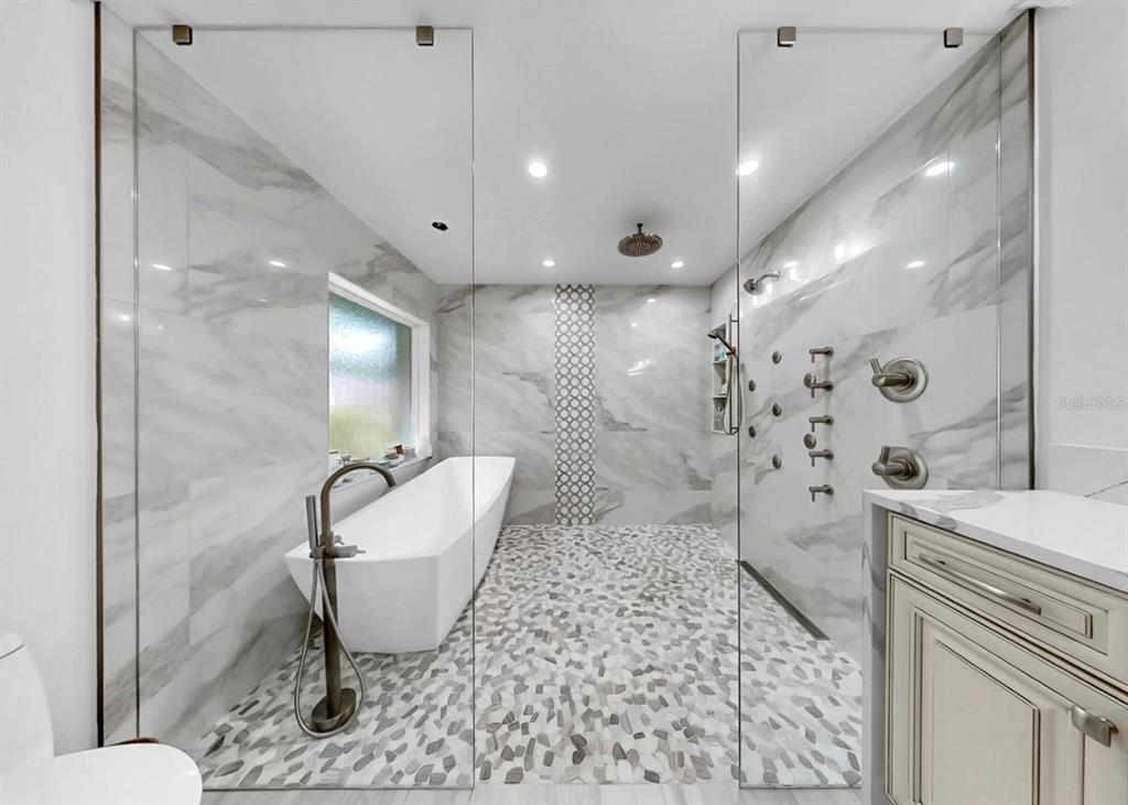 401 Penn National Road Seffner, FL 33584 - Photo 46 of 90