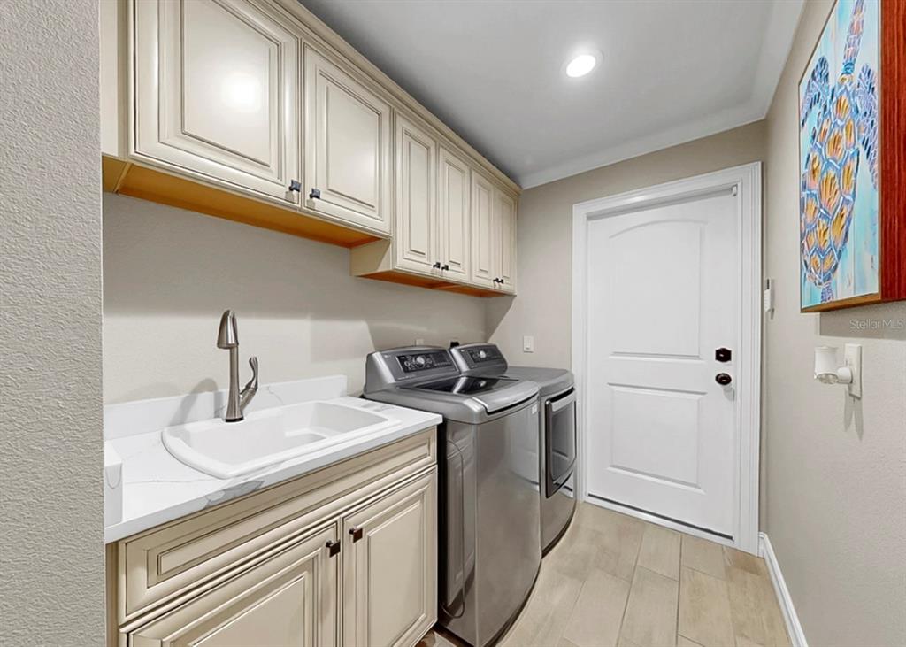 401 Penn National Road Seffner, FL 33584 - Photo 56 of 90