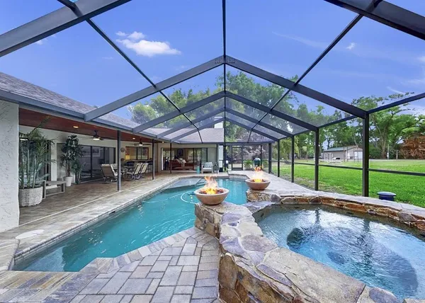 $1,199,000 | 401 Penn National Road, Seffner, FL 33584