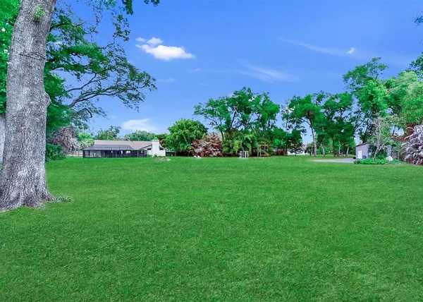 $1,199,000 | 401 Penn National Road, Seffner, FL 33584