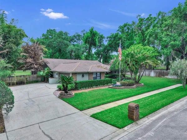$1,199,000 | 401 Penn National Road, Seffner, FL 33584