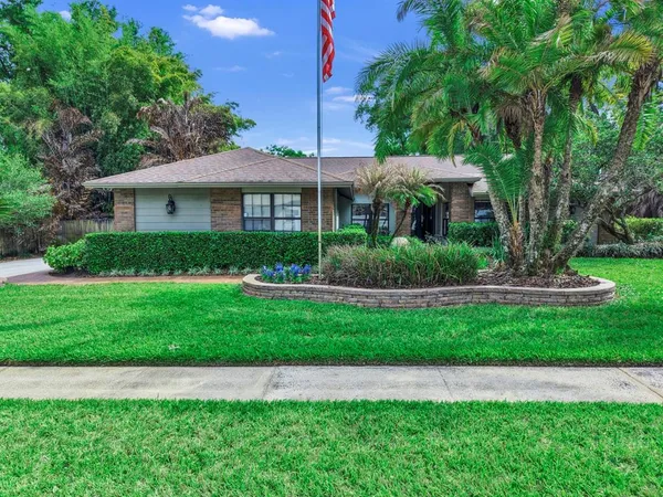 $1,199,000 | 401 Penn National Road, Seffner, FL 33584