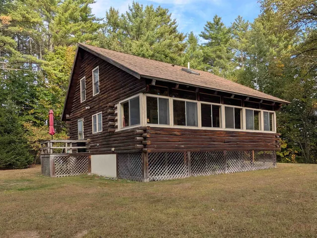 $384,500 | 68 Bearcamp Pond Road, Sandwich, NH 03227