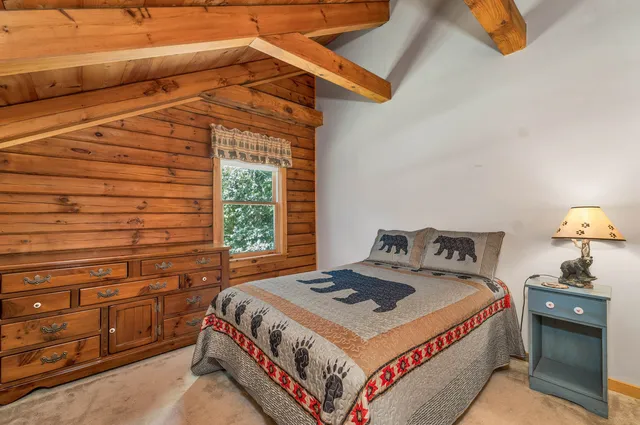 $384,500 | 68 Bearcamp Pond Road, Sandwich, NH 03227