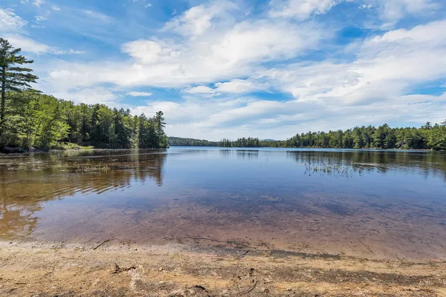 $384,500 | 68 Bearcamp Pond Road, Sandwich, NH 03227
