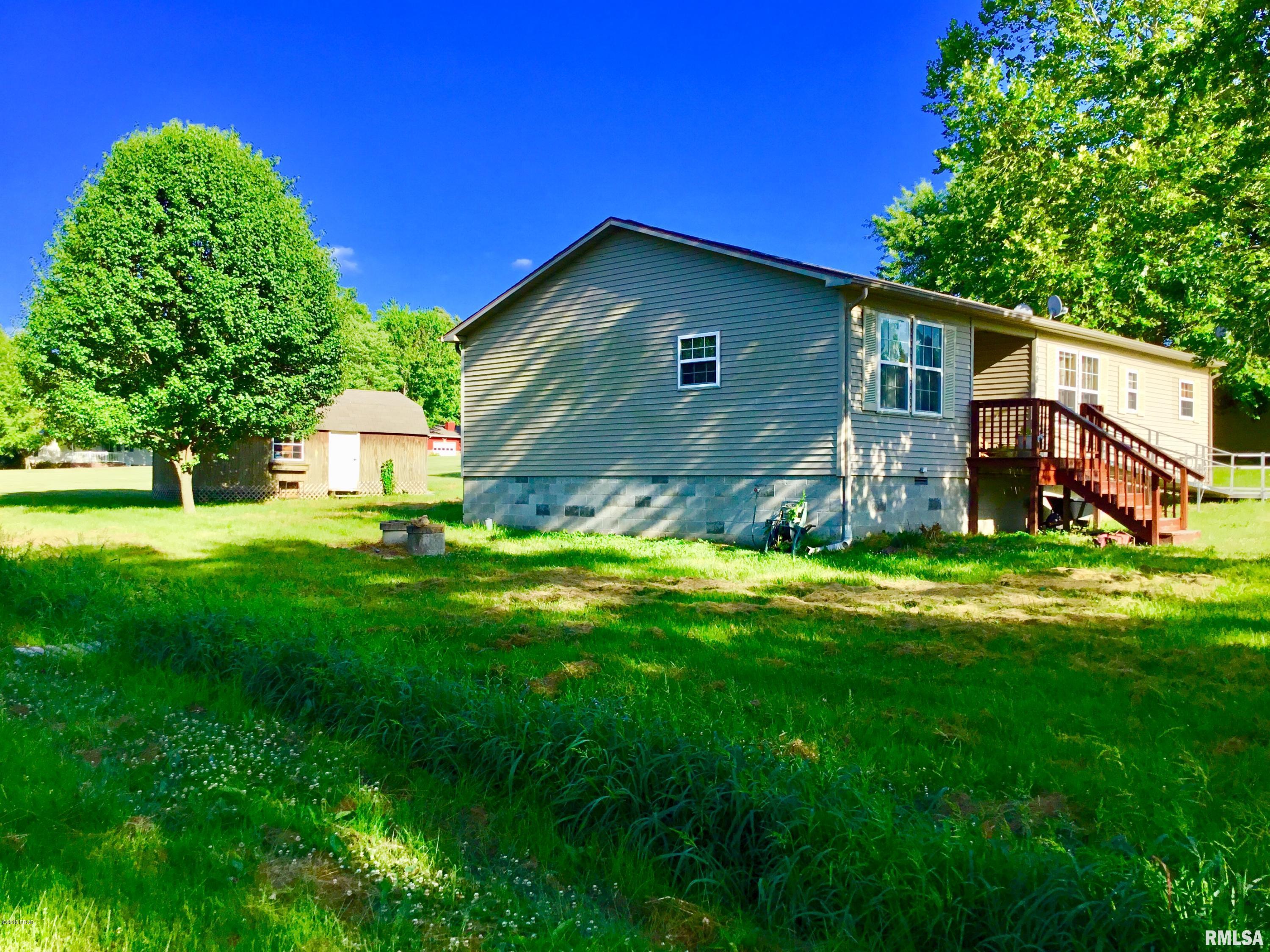 1098 Crystal Road West Frankfort, IL 62896 - Photo 27 of 28