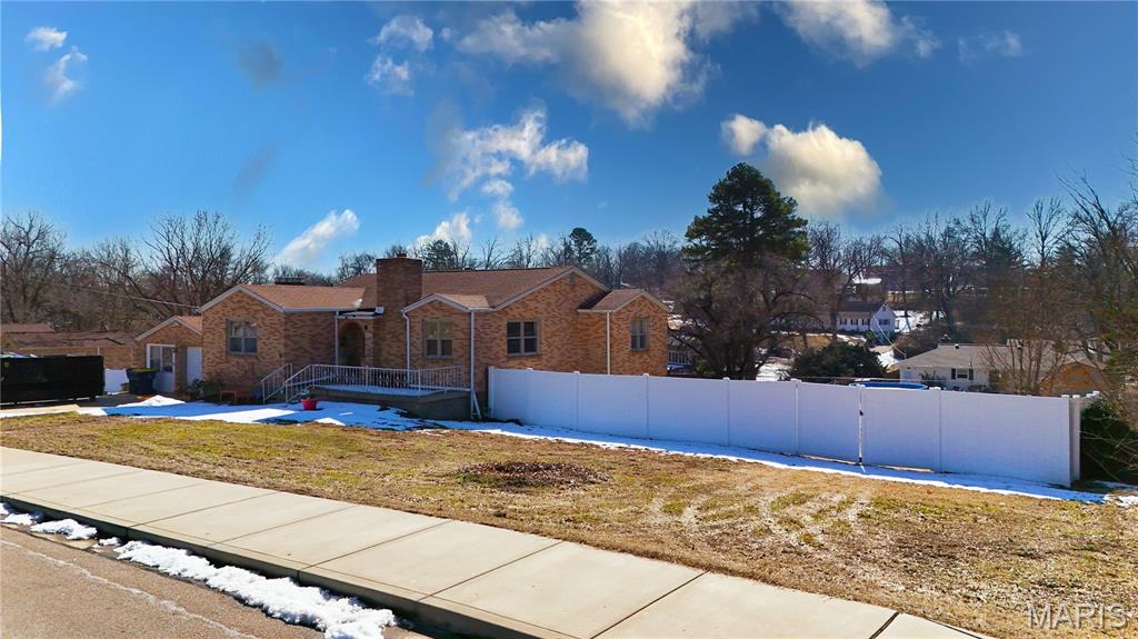 1206 North Third Street Festus, MO 63028 - Photo 2 of 15