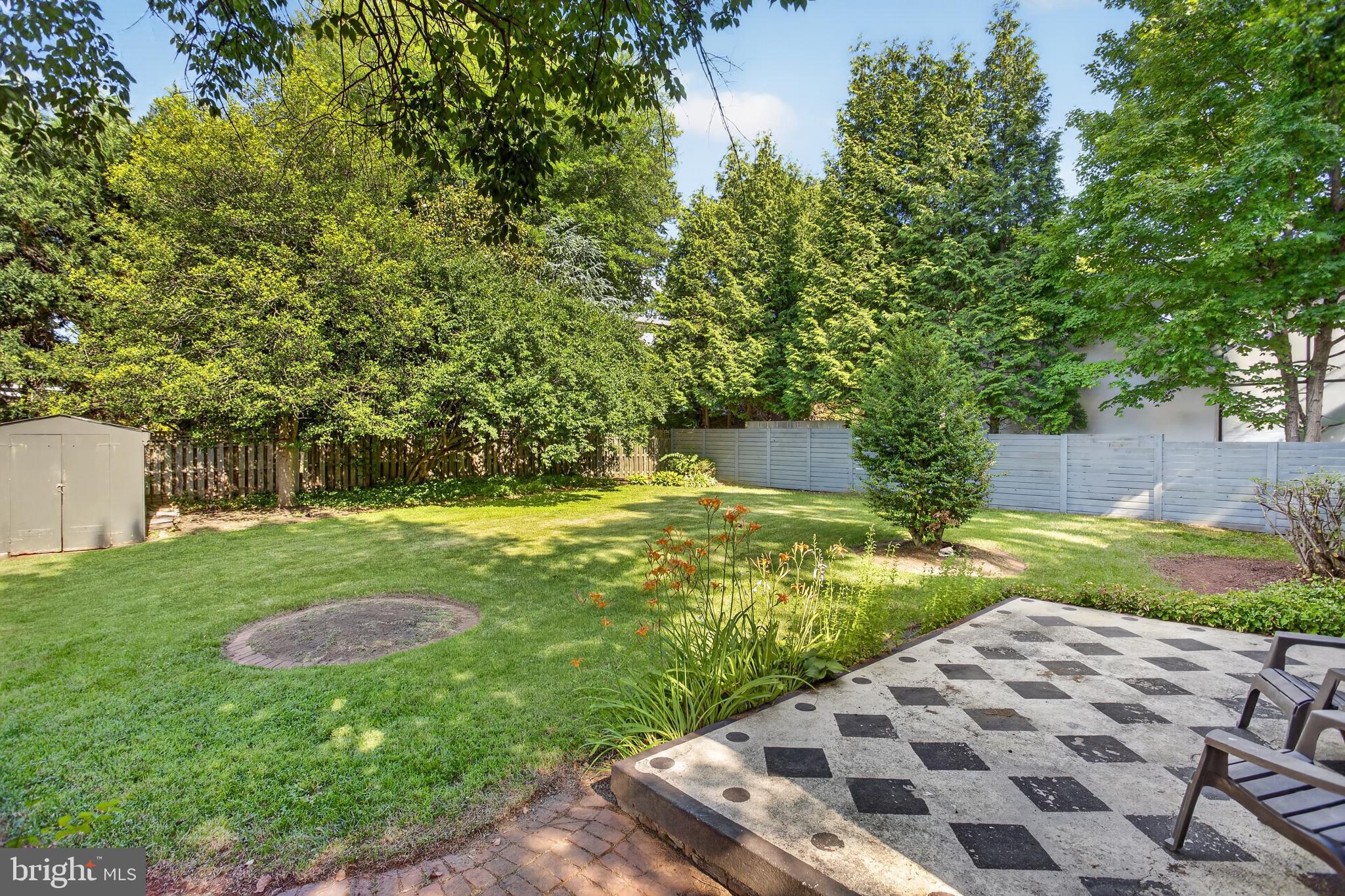 7803 Marbury Road Bethesda, MD 20817 - Photo 22 of 26 Patio and backyard
