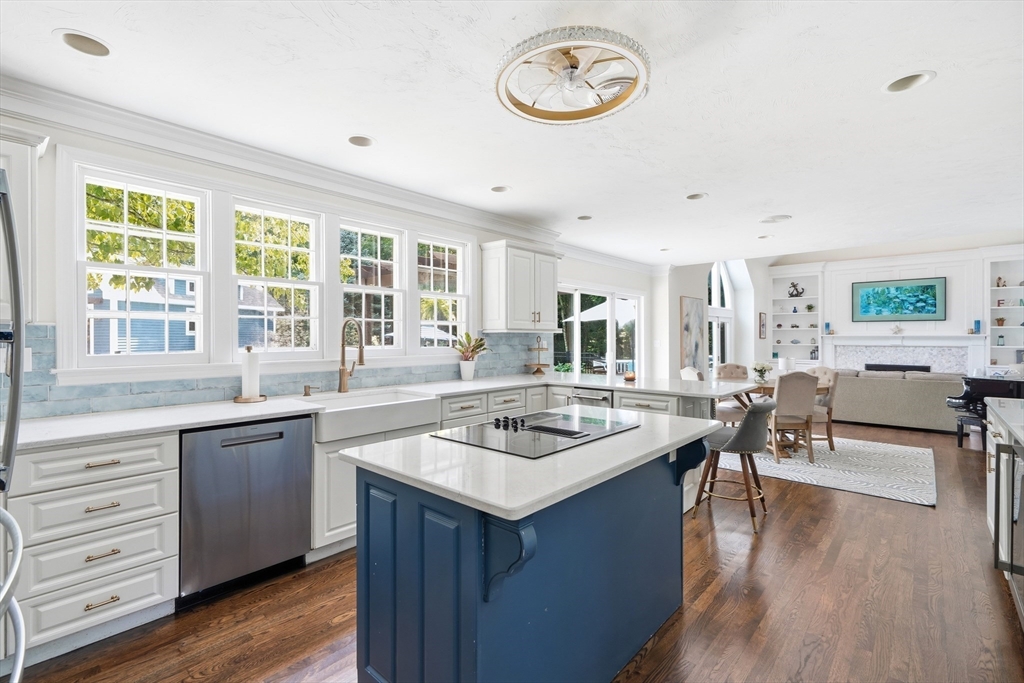25 Hidden Valley Road Marshfield, MA 02050 - Photo 7 of 42 Gallery Image 7
