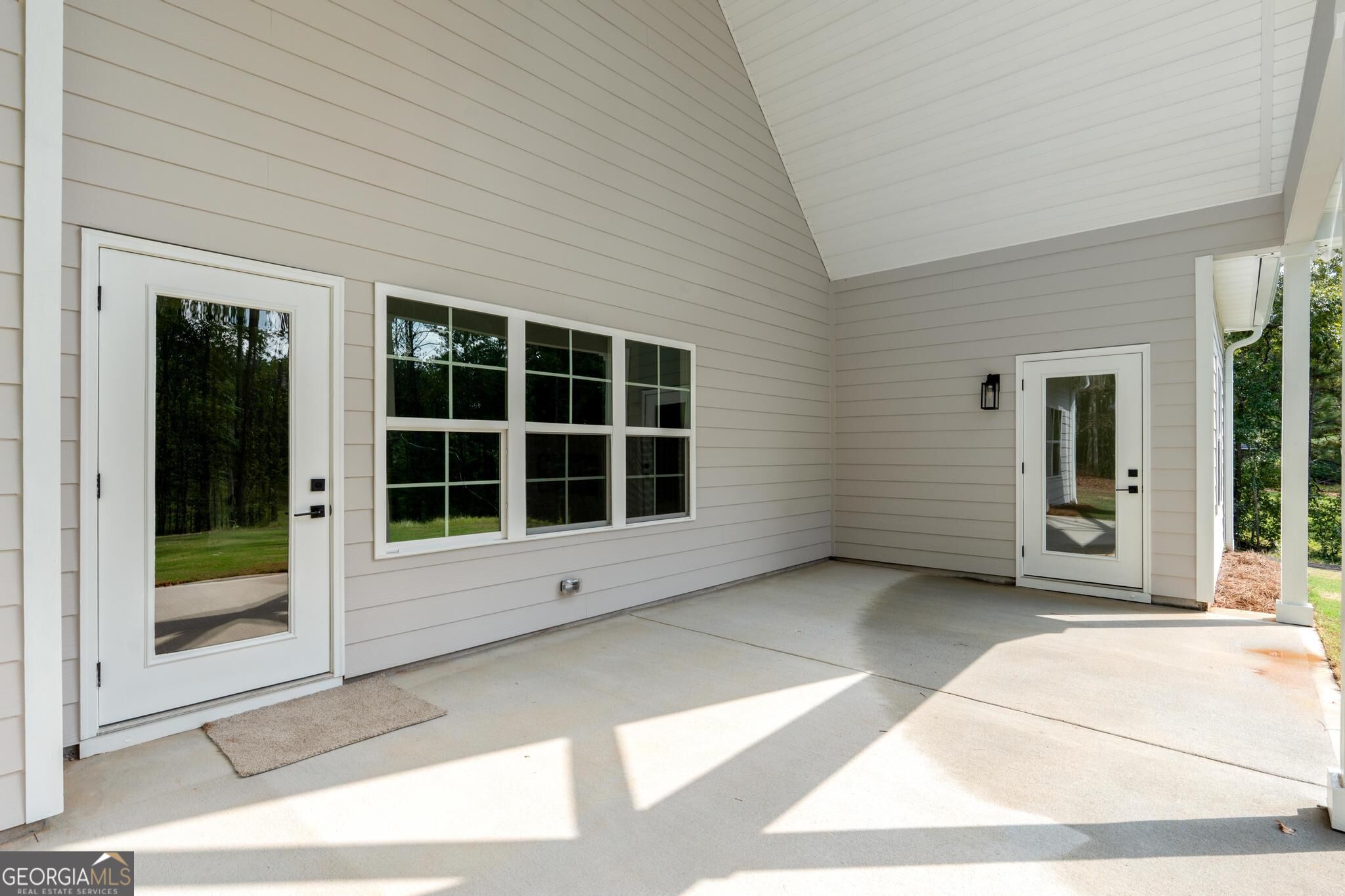 2424 Fischer Road Newnan, GA 30265 - Photo 17 of 48 Gallery Image 17