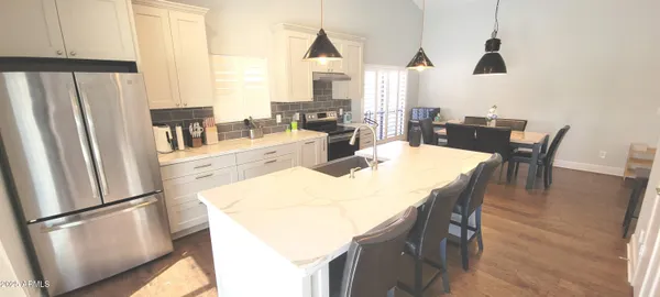 $2,495 | 7203 West McRae Way, Glendale, AZ 85308