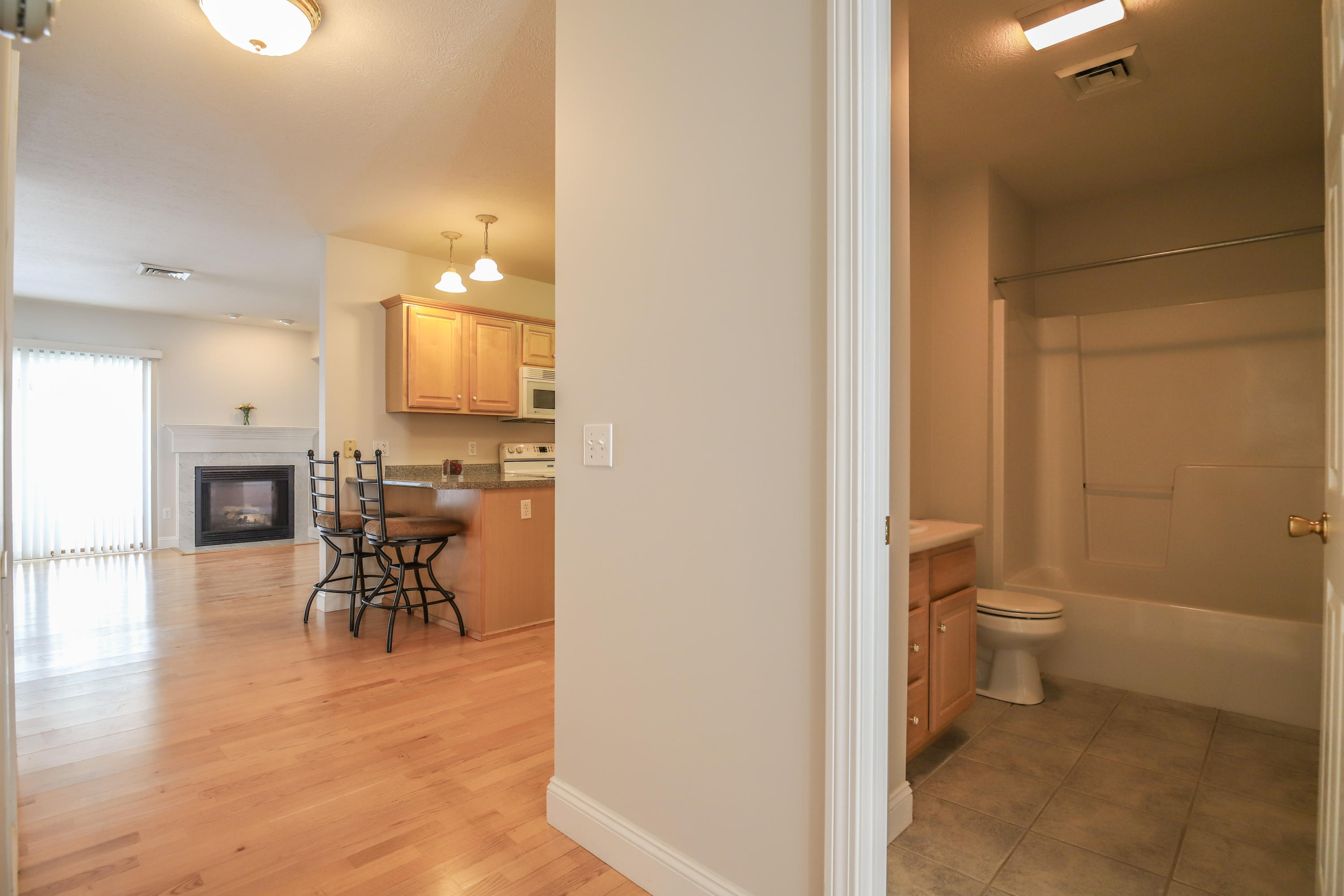 5 Kavanaugh Road, Unit 5 Old Orchard Beach, ME 04064 - Photo 10 of 45 5 Kavanaugh Rd OOB - 10 Hall