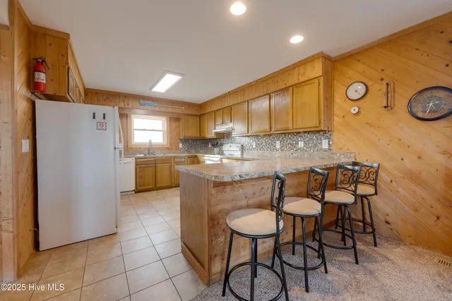 $775,000 | 8708 South Old Oregon Inlet Road, Nags Head, NC 27959