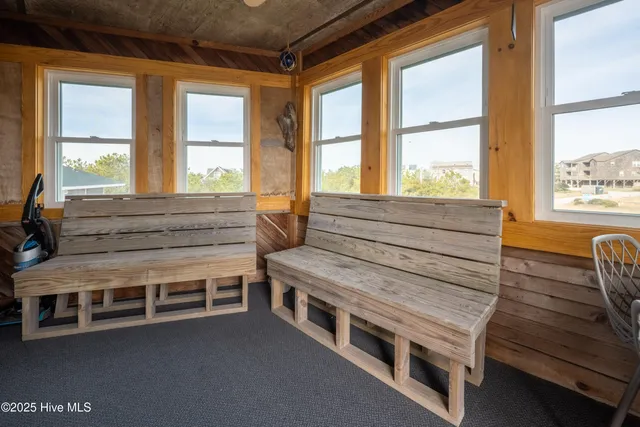 $775,000 | 8708 South Old Oregon Inlet Road, Nags Head, NC 27959