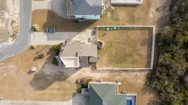$775,000 | 8708 South Old Oregon Inlet Road, Nags Head, NC 27959
