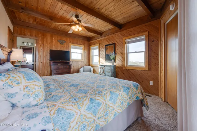 $775,000 | 8708 South Old Oregon Inlet Road, Nags Head, NC 27959