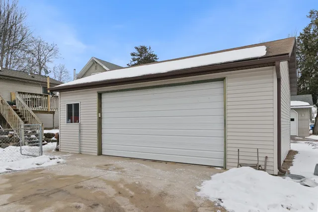 $300,000 | 614 West Pleasant Street, Portage, WI 53901