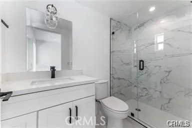 $4,700 | 5948 Cantaloupe Avenue, Valley Glen, CA 91401