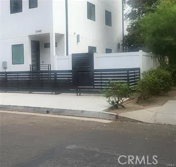 $4,700 | 5948 Cantaloupe Avenue, Valley Glen, CA 91401