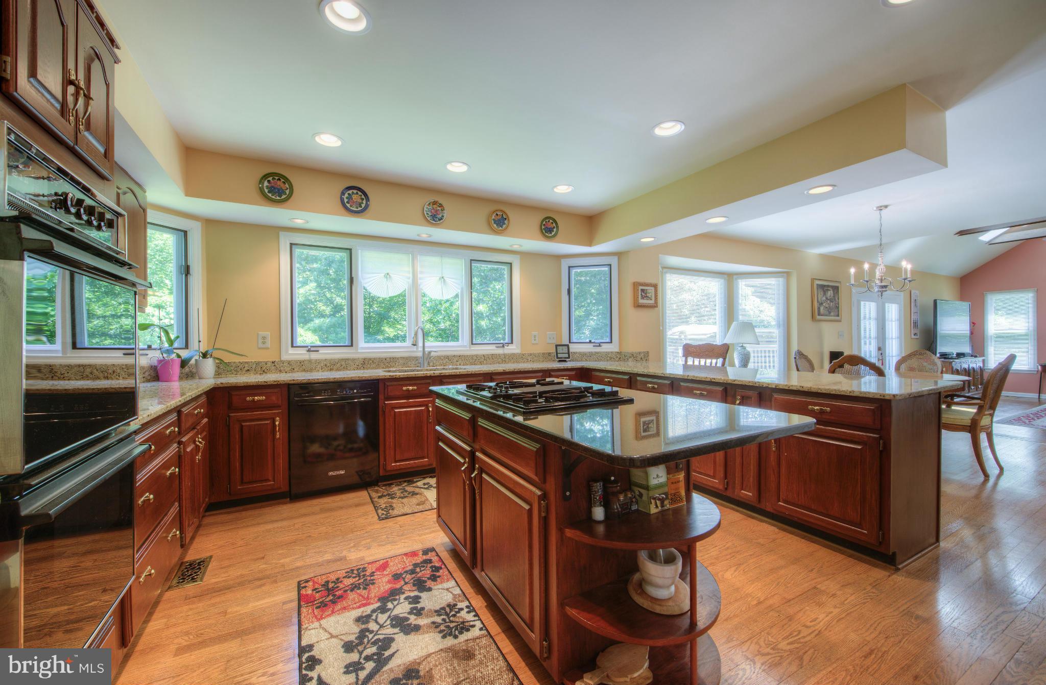 13023 Mill Road Fredericksburg, VA 22407 - Photo 9 of 28 Kitchen