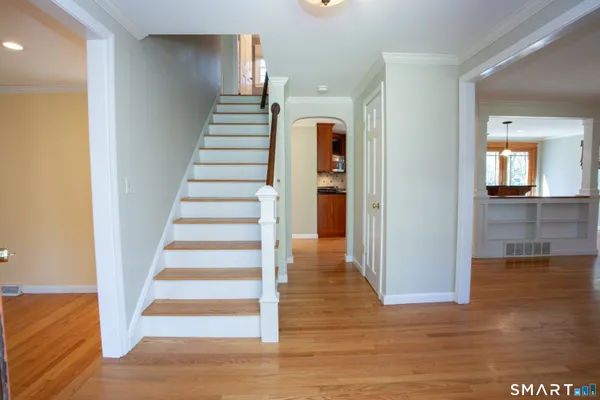 $599,000 | 24 Valley View Drive, Simsbury, CT 06089