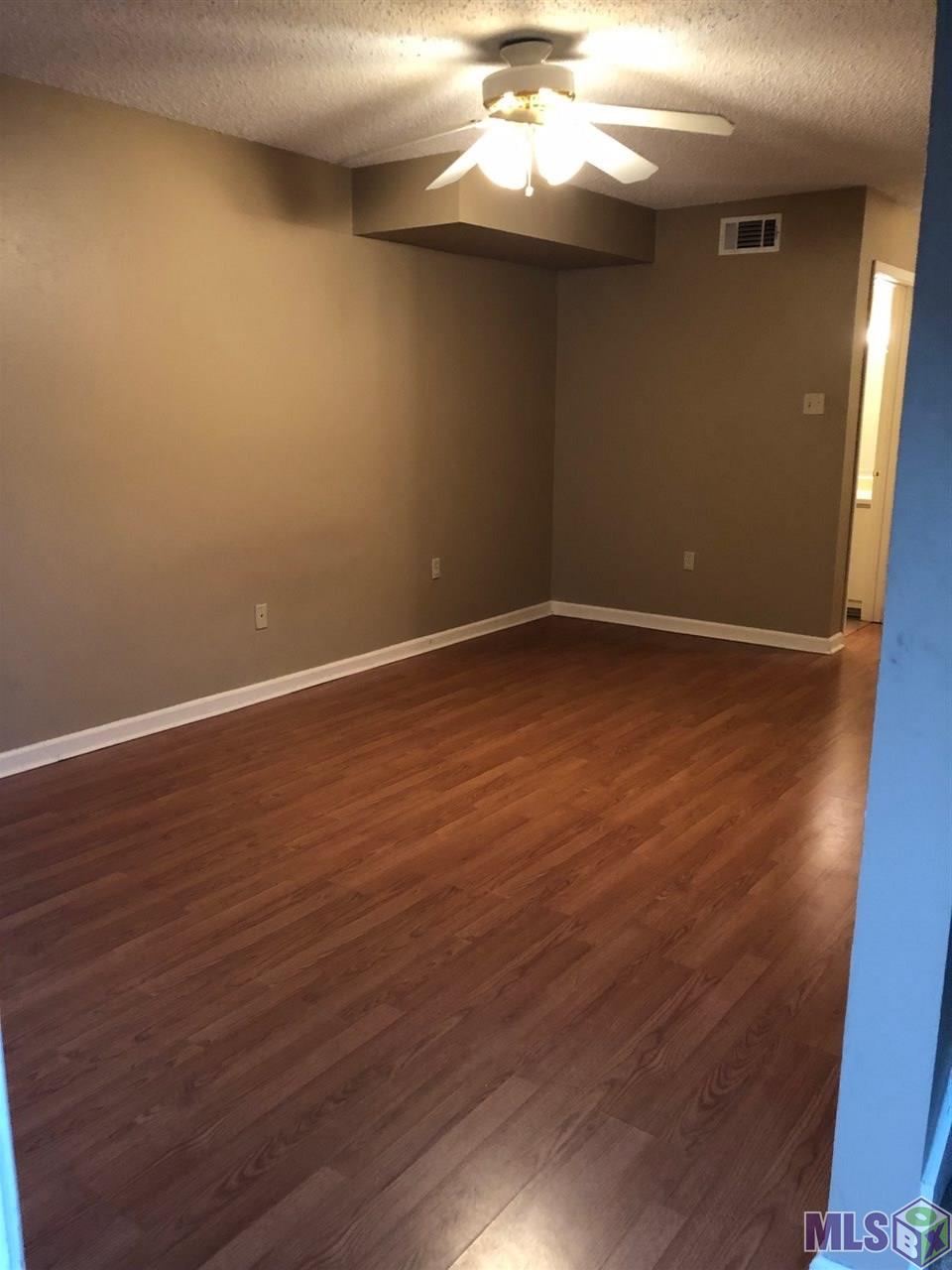1678 Brightside Drive, Unit B Baton Rouge, LA 70820 - Photo 3 of 13 Gallery Image 3