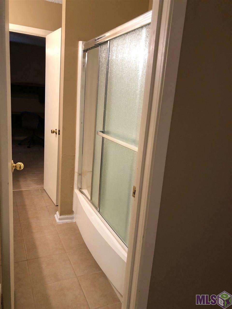 1678 Brightside Drive, Unit B Baton Rouge, LA 70820 - Photo 10 of 13 Gallery Image 10