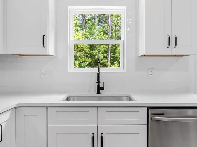 $319,000 | 224 Hotchkiss Lane, Duncan, SC 29334