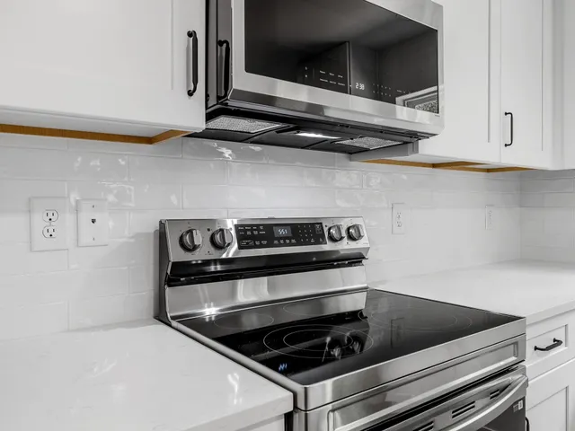 $319,000 | 224 Hotchkiss Lane, Duncan, SC 29334