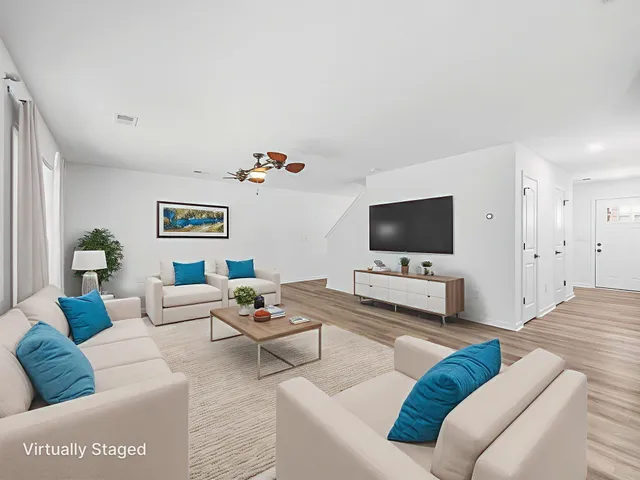 $319,000 | 224 Hotchkiss Lane, Duncan, SC 29334