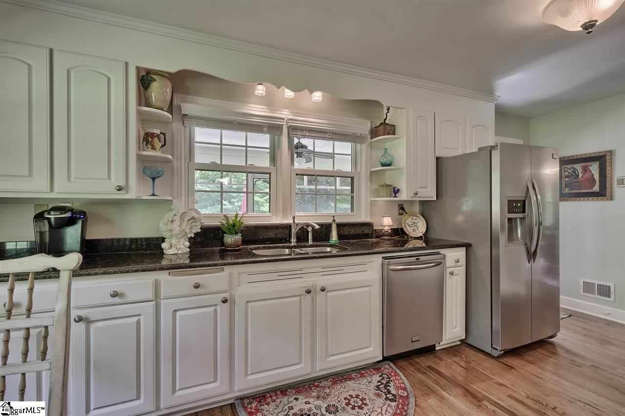 12 Jervey Road Greenville, SC 29609 - Photo 12 of 36