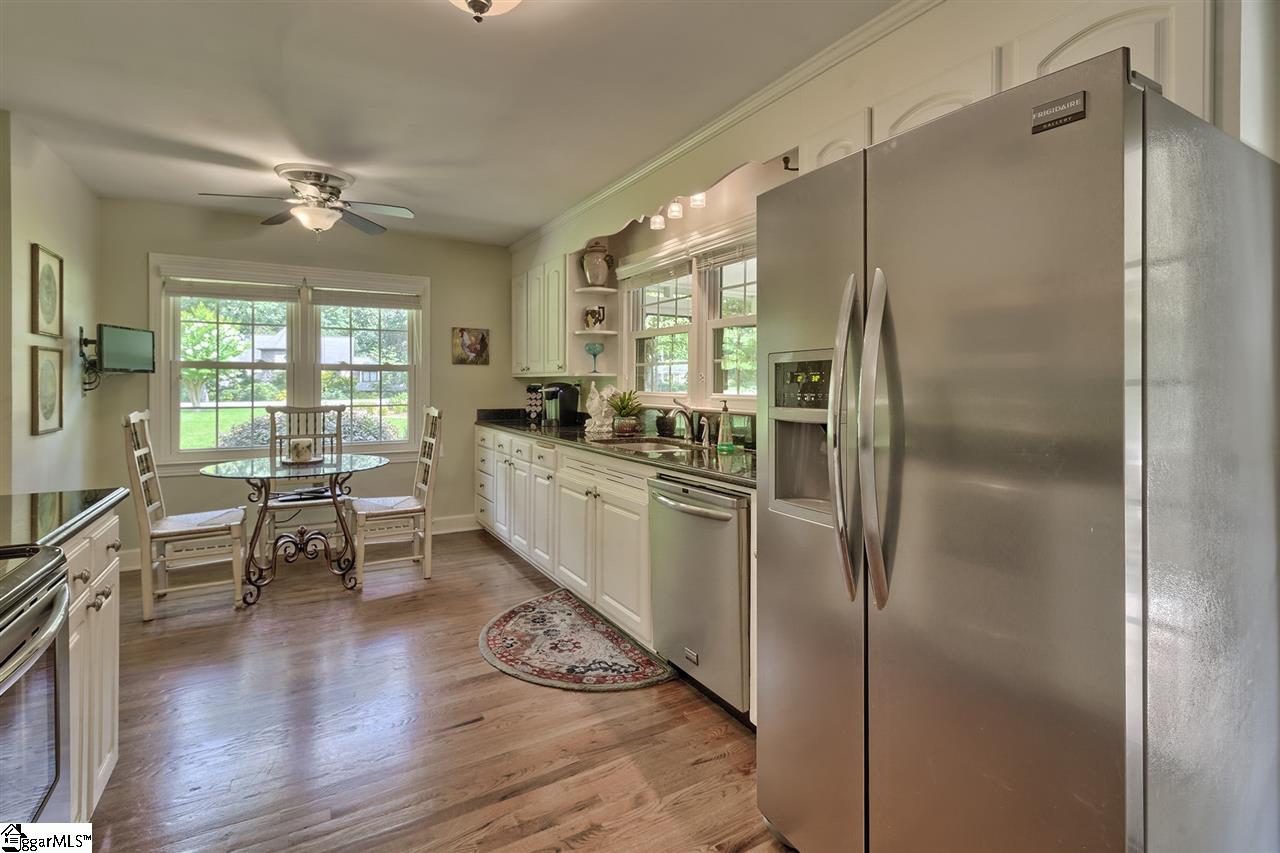12 Jervey Road Greenville, SC 29609 - Photo 13 of 36