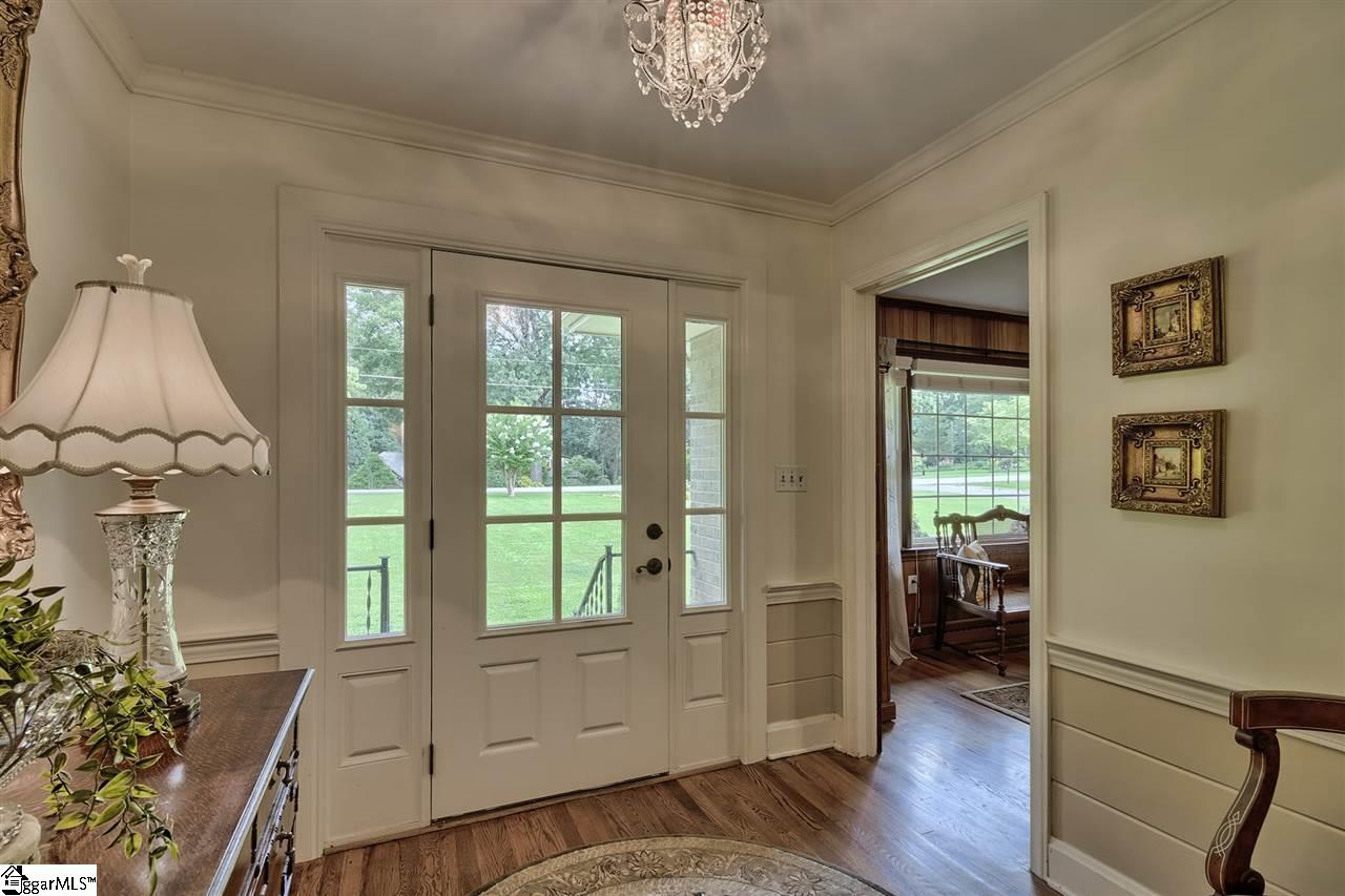 12 Jervey Road Greenville, SC 29609 - Photo 3 of 36