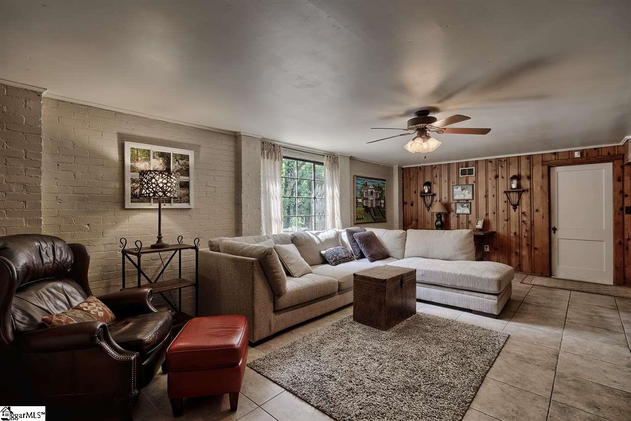 12 Jervey Road Greenville, SC 29609 - Photo 25 of 36