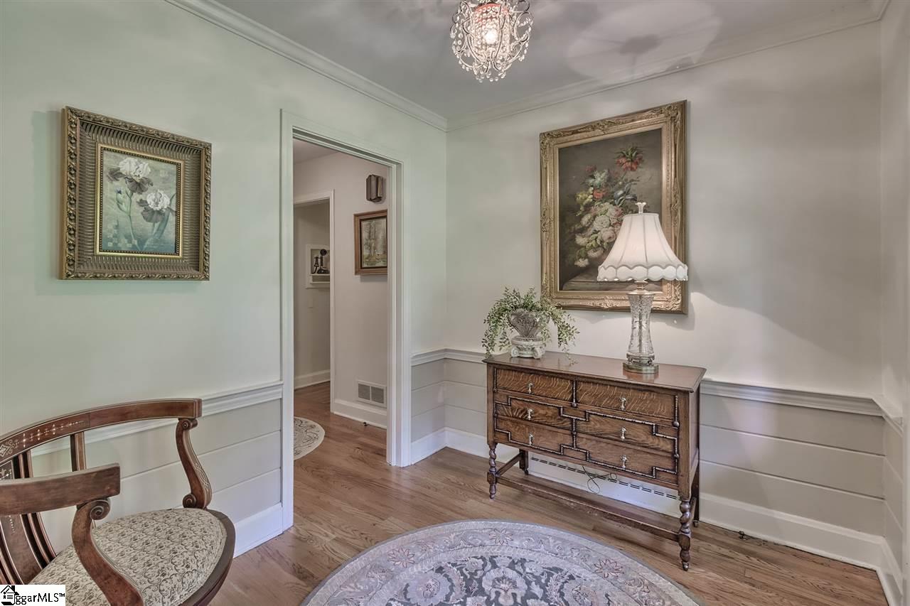 12 Jervey Road Greenville, SC 29609 - Photo 5 of 36